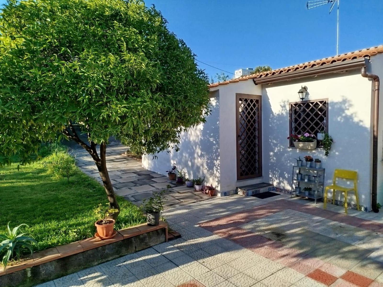 Ai Tre Desideri La Casita Aci Castello Exterior foto